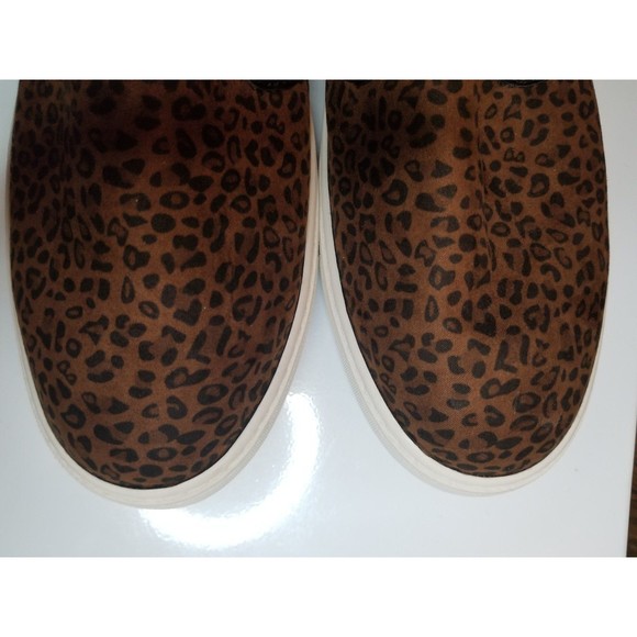 Time and True Twin Gore Mule Shoe Leopard Print Size 11 - Picture 8 of 12